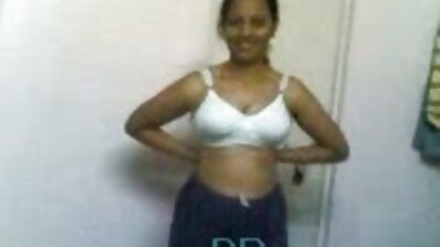 Skaldet blikkenslager dybt gennemboret anal sexet blondine Samantha Jolie.